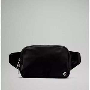Lululemon large belt bag